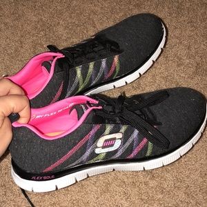 Memory foam sneakers